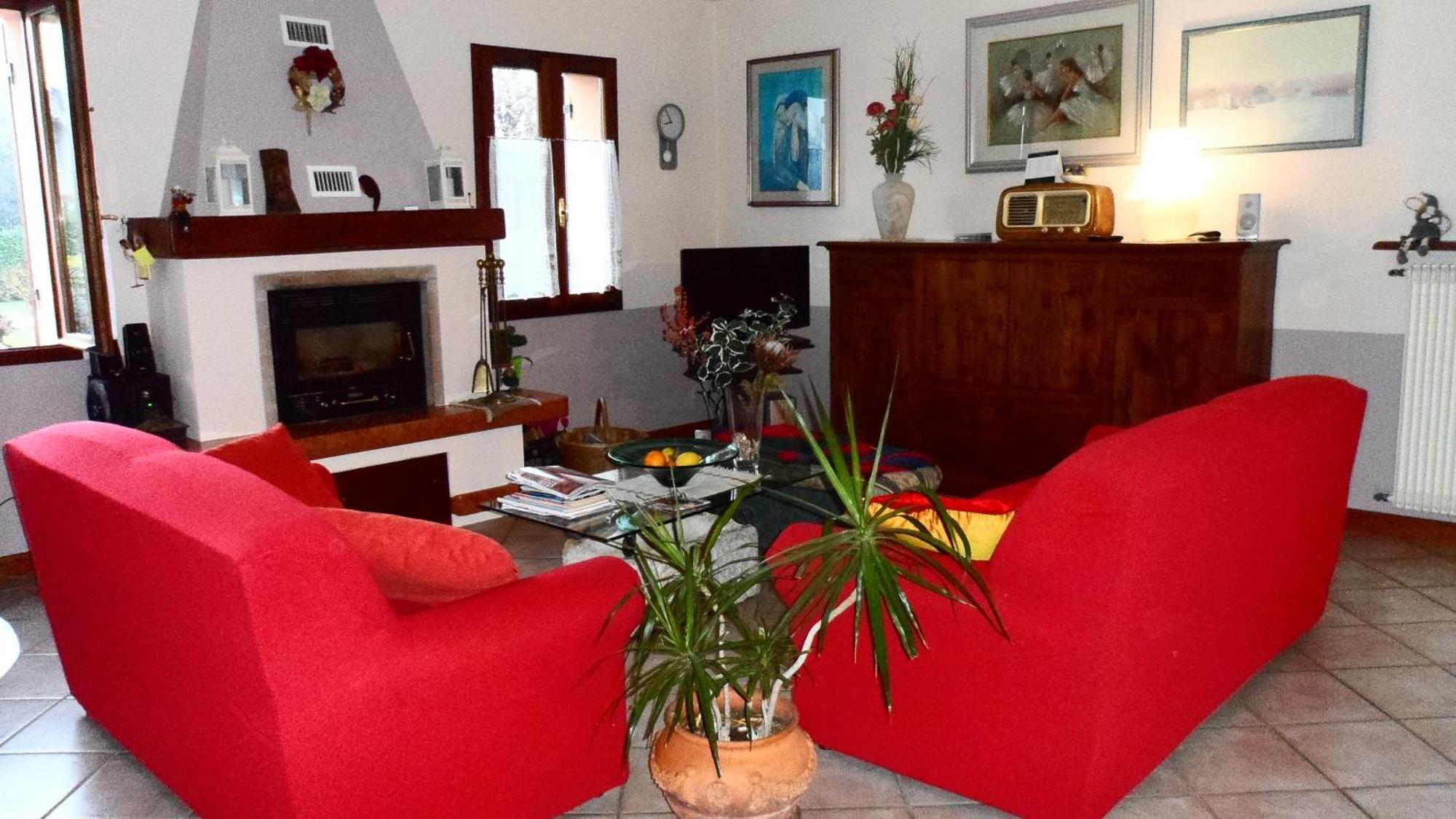 B&B Zia Maria Азоло Экстерьер фото