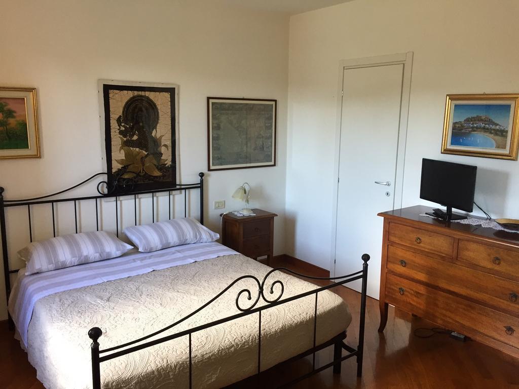 B&B Zia Maria Азоло Экстерьер фото